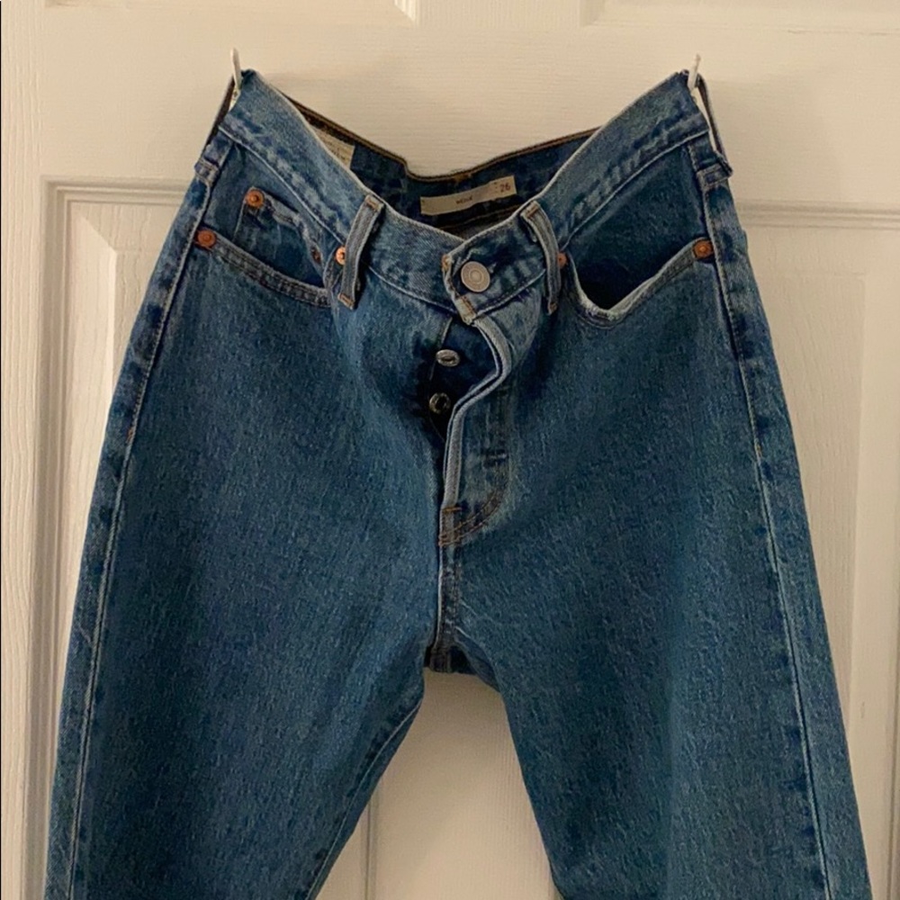 Levis wedgie jeans
